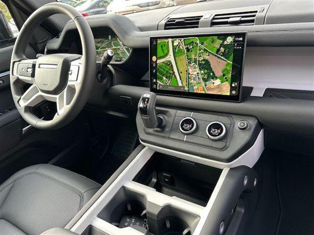 Defender Defender 110 3.0D I6 200 CV A