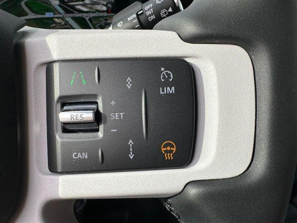 Defender Defender 110 3.0D I6 200 CV A