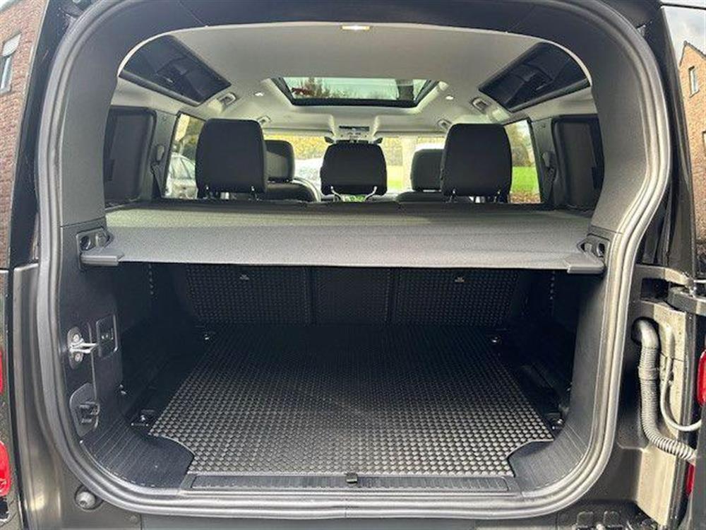 Defender Defender 110 3.0D I6 200 CV A