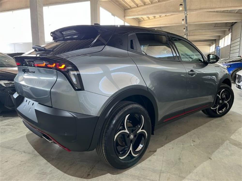 Junior Junior 1.2 136CV Hybrid eDC