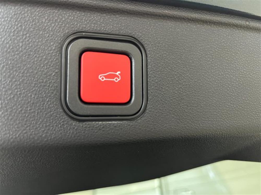 Junior Junior 1.2 136CV Hybrid eDC