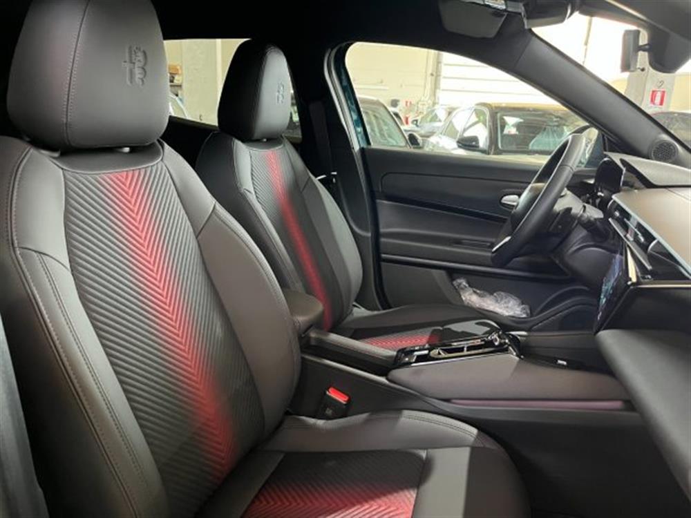 Junior Junior 1.2 136CV Hybrid eDC