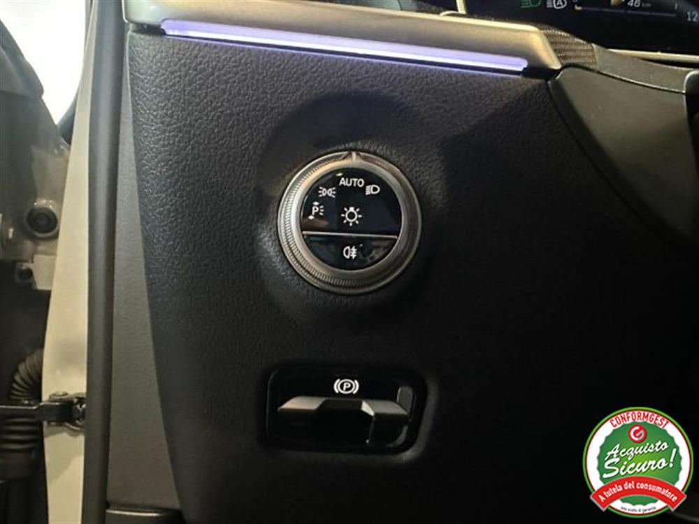 C 220 C 220 d Mild hybrid S.W. 4