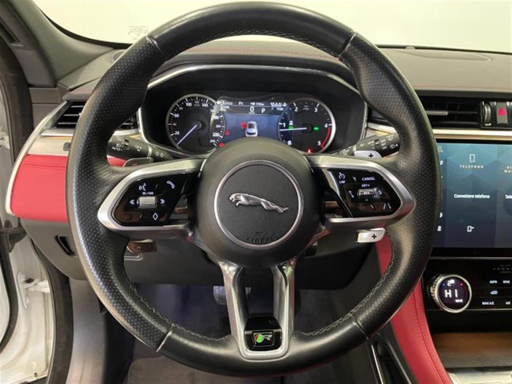 F-Pace F-Pace 2.0 D AWD aut. MHEV