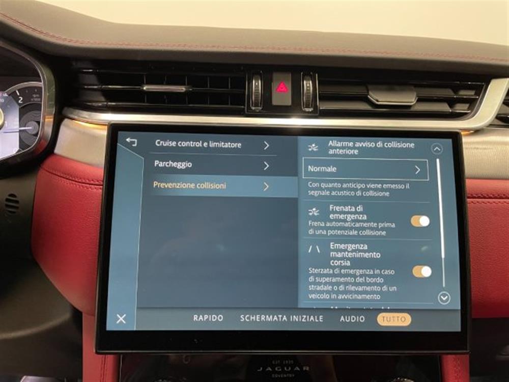 F-Pace F-Pace 2.0 D AWD aut. MHEV