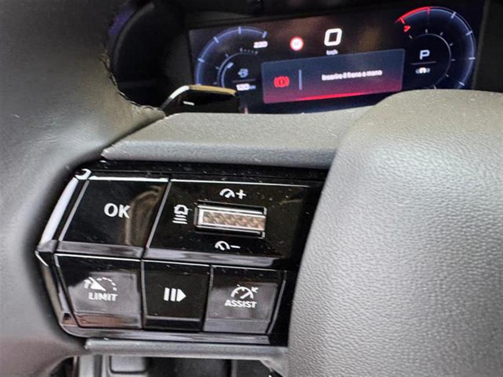 Junior Junior 1.2 145 CV Hybrid eD