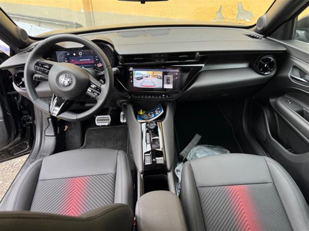 Junior Junior 1.2 145 CV Hybrid eD