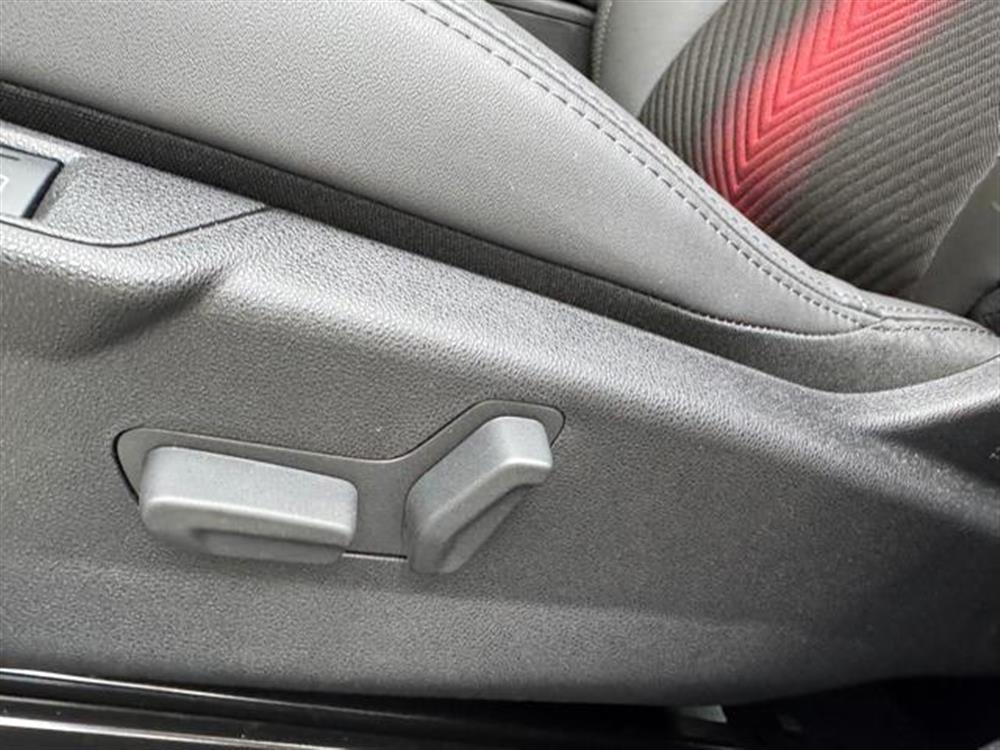 Junior Junior 1.2 145 CV Hybrid eD