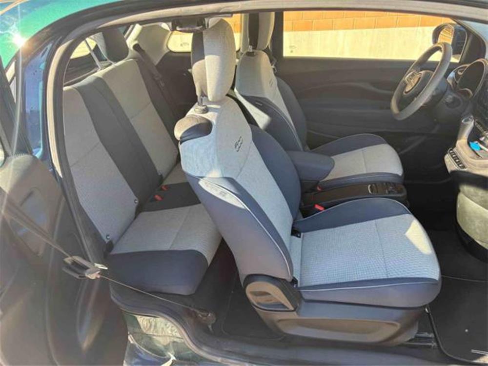 500e 500e 3+1 42 kWh Icon