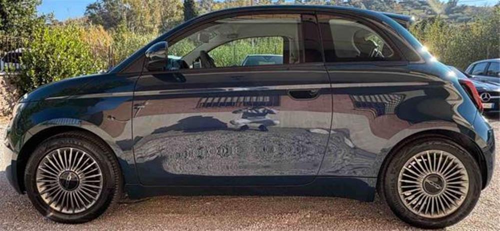 500e 500e 3+1 42 kWh Icon