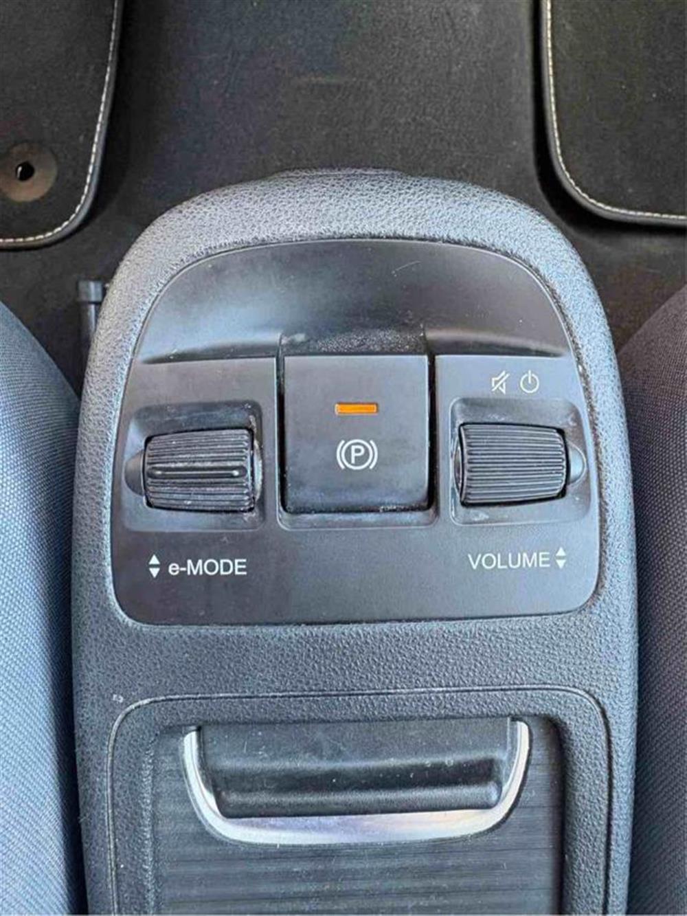 500e 500e 3+1 42 kWh Icon