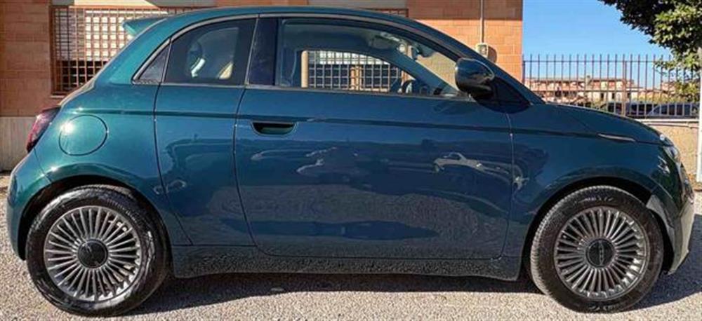 500e 500e 3+1 42 kWh Icon