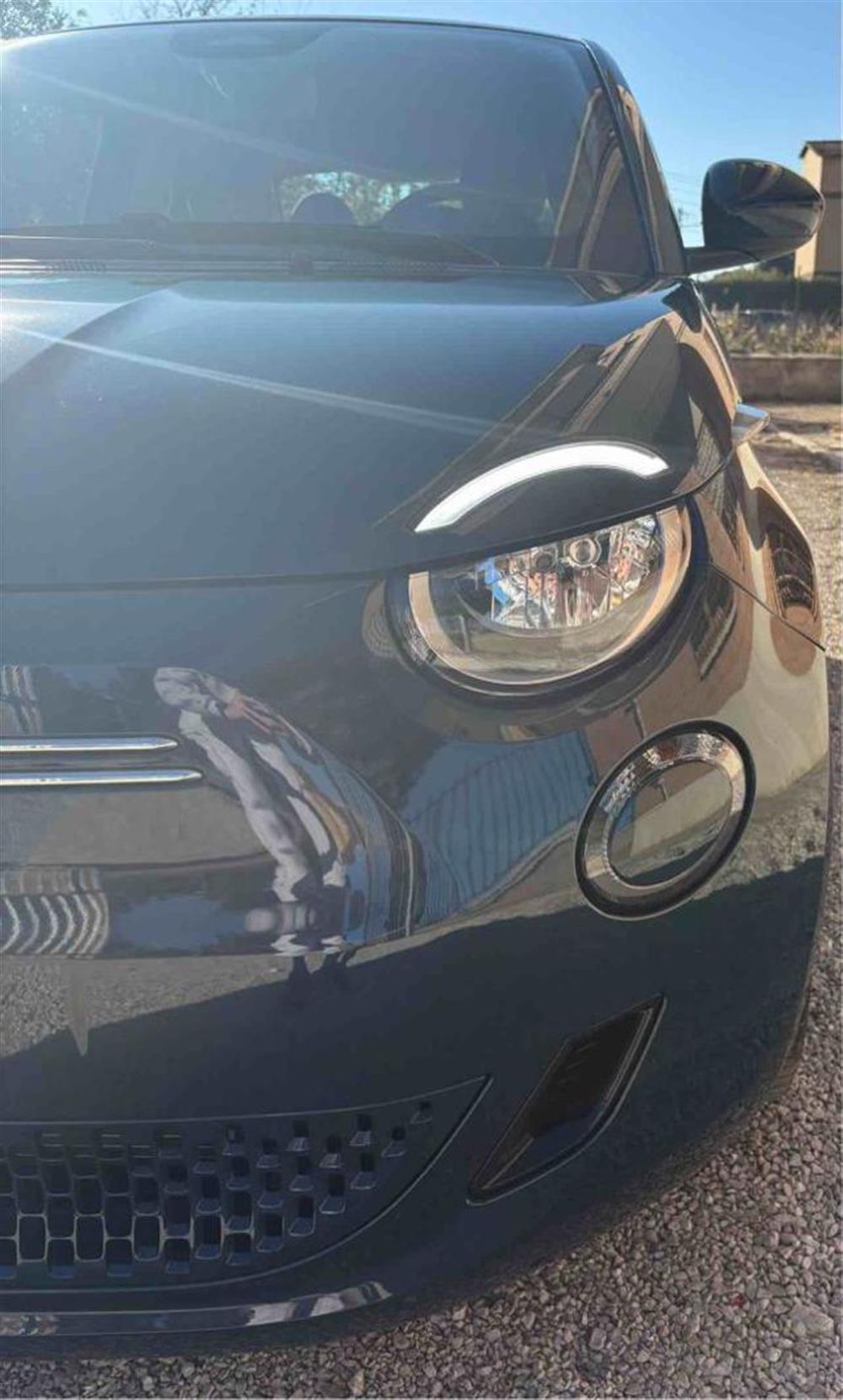 500e 500e 3+1 42 kWh Icon