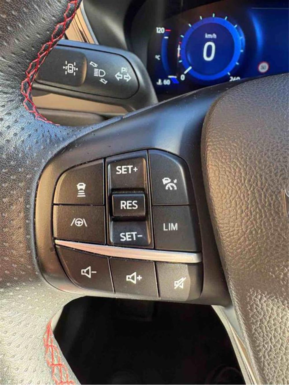 Kuga Kuga 2.5 Plug In Hybrid 2