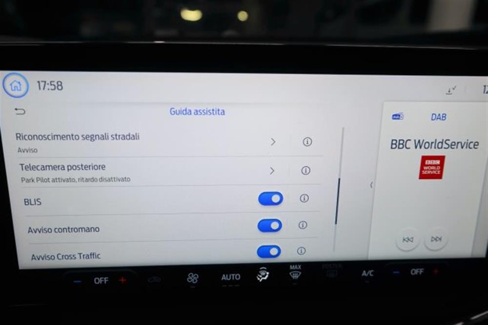 Focus Focus 1.5 EcoBlue 115 CV a