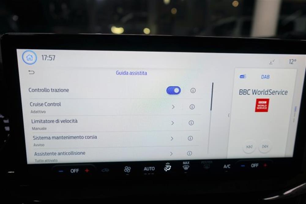 Focus Focus 1.5 EcoBlue 115 CV a