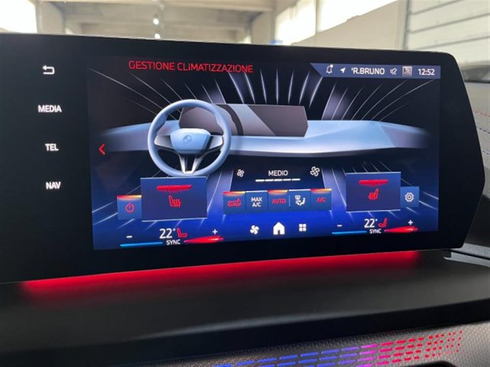 120 120 48V MSport 18 M Spor