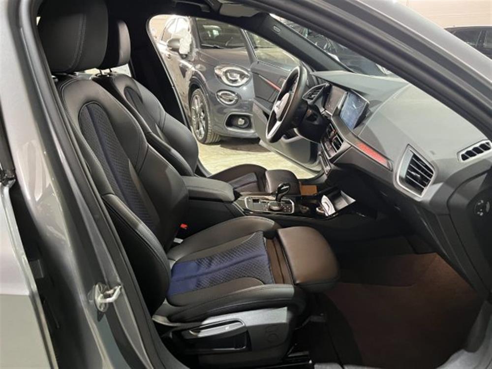 118 118 iA 5p. AUTO Msport 1