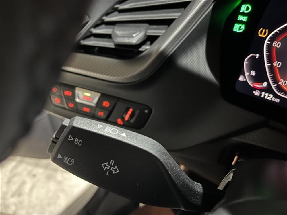 118 118 iA 5p. AUT. Msport