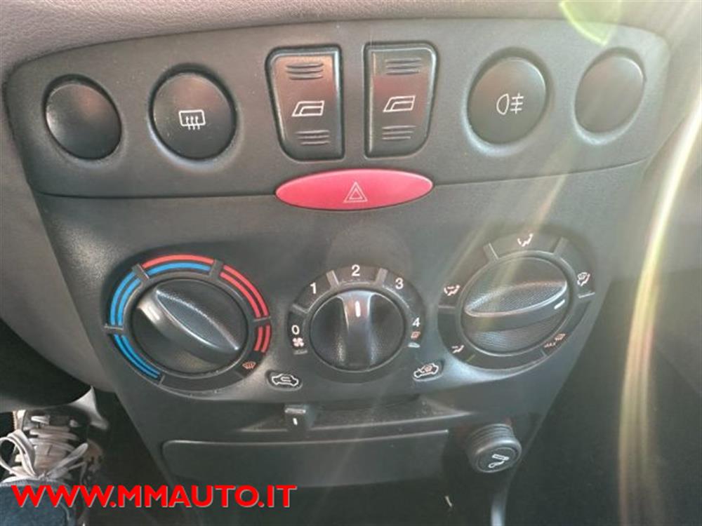 Punto Punto 1.2i cat 5 porte SX