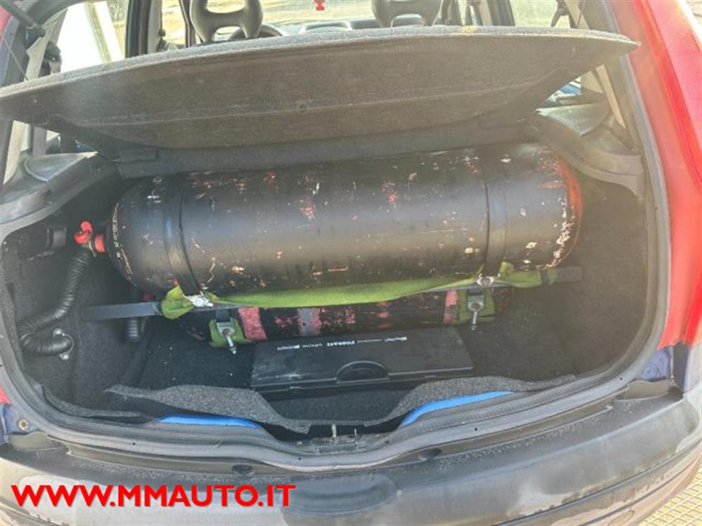 Punto Punto 1.2i cat 5 porte SX