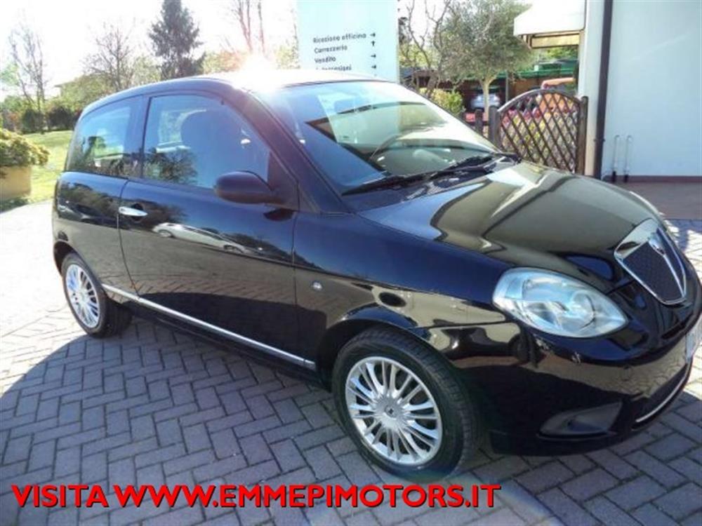 Ypsilon Ypsilon 1.2 Argento