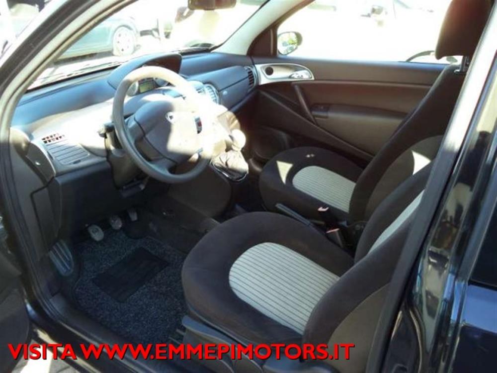 Ypsilon Ypsilon 1.2 Argento