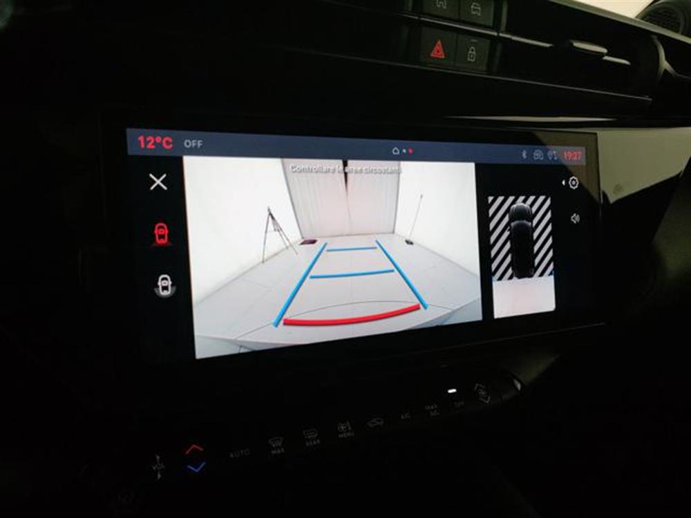 Junior Junior 1.2 136 CV Hybrid eD