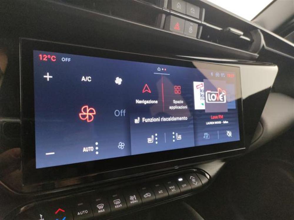 Junior Junior 1.2 136 CV Hybrid eD