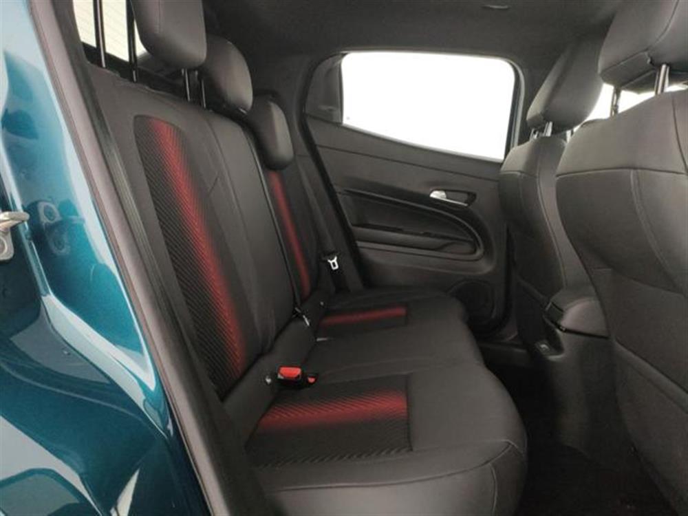 Junior Junior 1.2 136 CV Hybrid eD