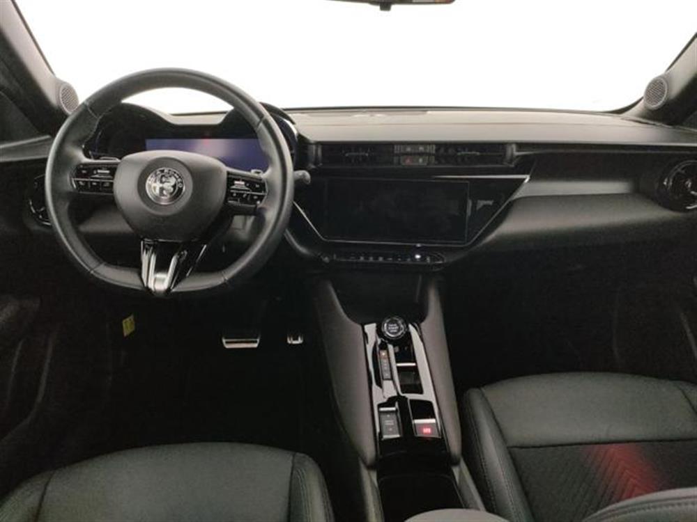 Junior Junior 1.2 136 CV Hybrid eD