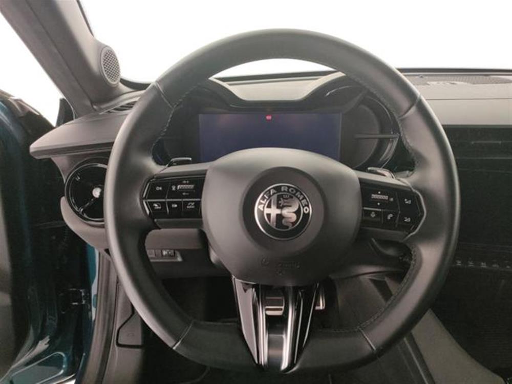 Junior Junior 1.2 136 CV Hybrid eD