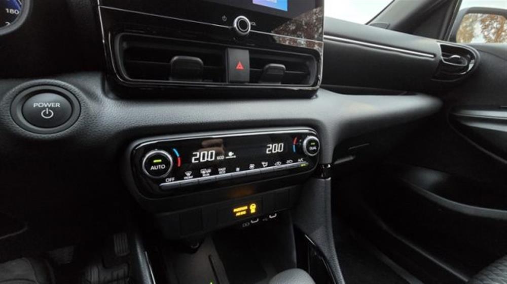 Yaris Yaris 1.5 Hybrid 5 porte P