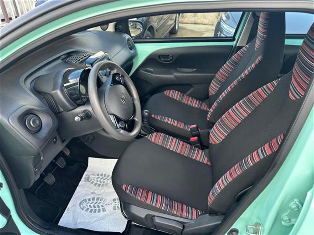 C1 C1 VTi 72 5 porte Shine