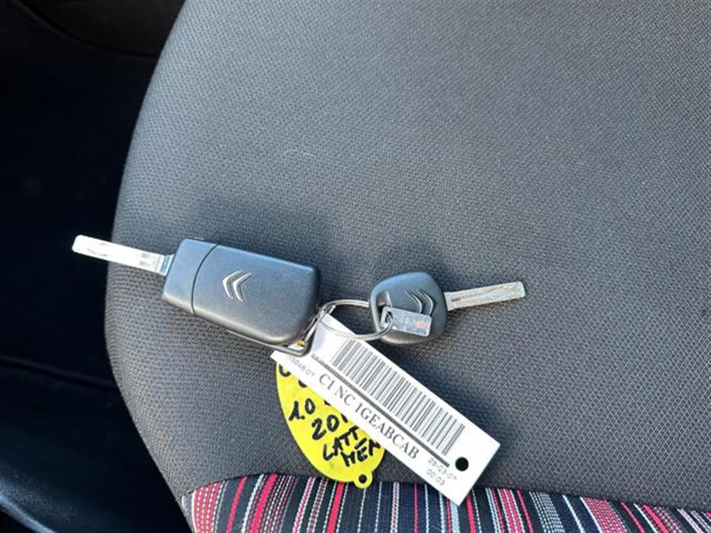 C1 C1 VTi 72 5 porte Shine