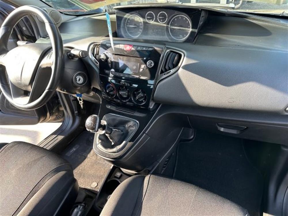 Ypsilon Ypsilon 1.2 69 CV 5 porte Go