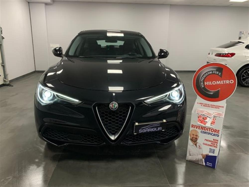 Stelvio Stelvio 2.2 Diesel AT8 Sport