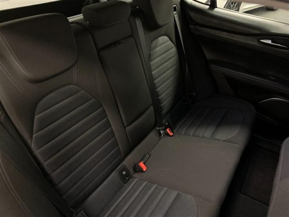 Stelvio Stelvio 2.2 Diesel AT8 Sport