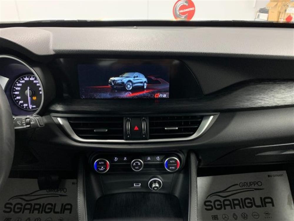 Stelvio Stelvio 2.2 Diesel AT8 Sport