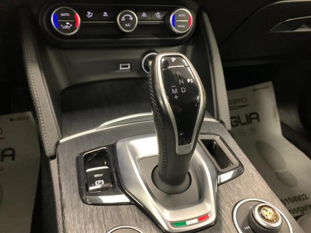 Stelvio Stelvio 2.2 Diesel AT8 Sport