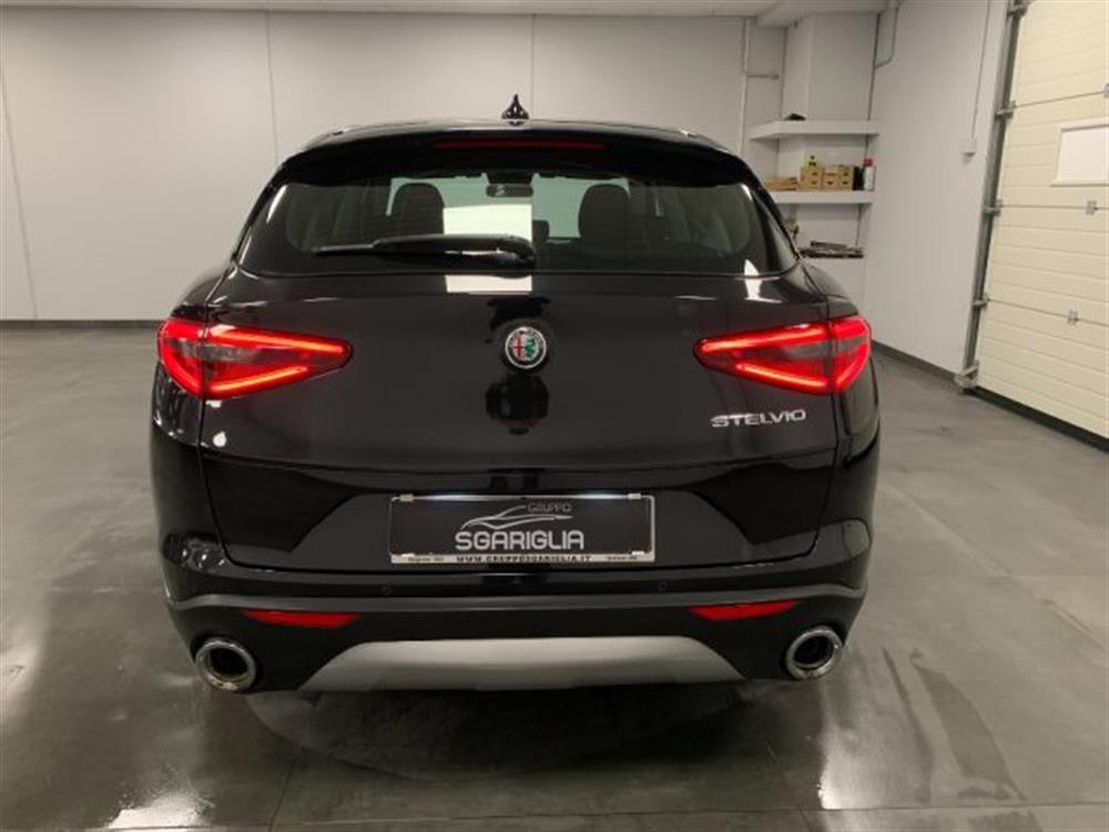 Stelvio Stelvio 2.2 Diesel AT8 Sport