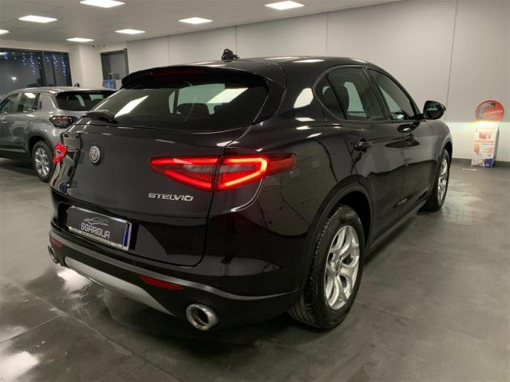 Stelvio Stelvio 2.2 Diesel AT8 Sport