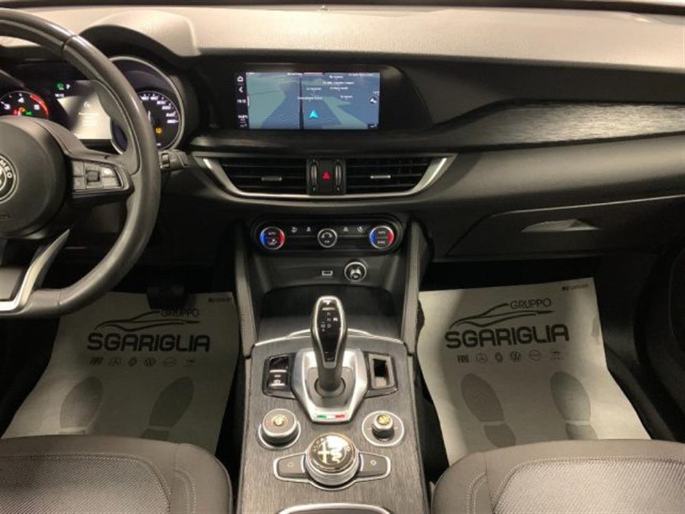 Stelvio Stelvio 2.2 Diesel AT8 Sport