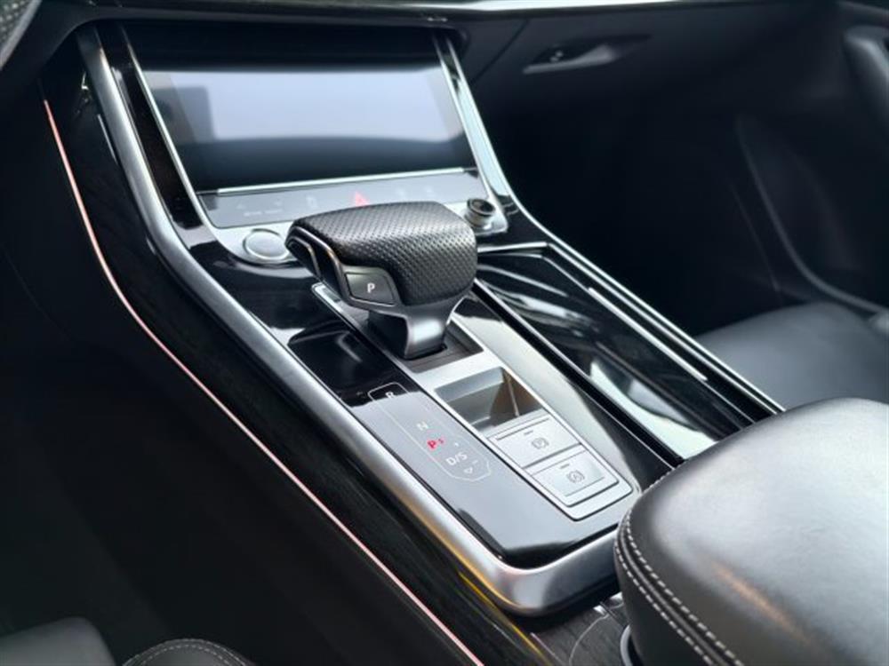 Q8 Q8 50 TDI 286 CVSport s