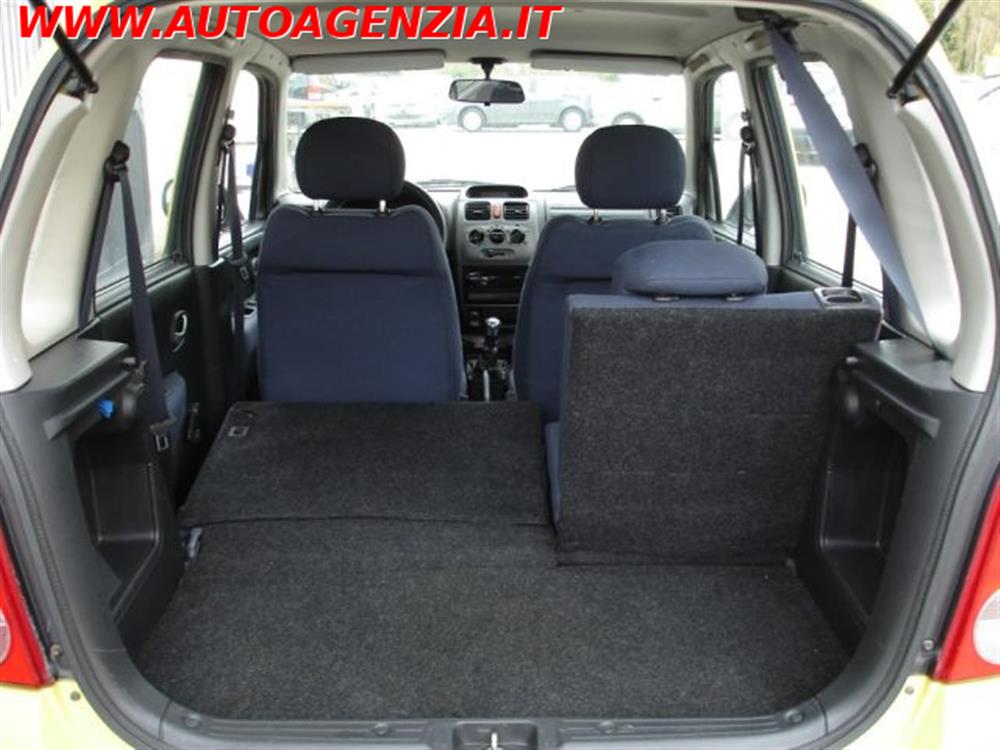 Agila Agila 1.2 16V CONFORT IMP.