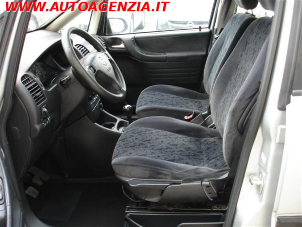 Zafira Zafira 2.0 16V DTI 7 POSTI