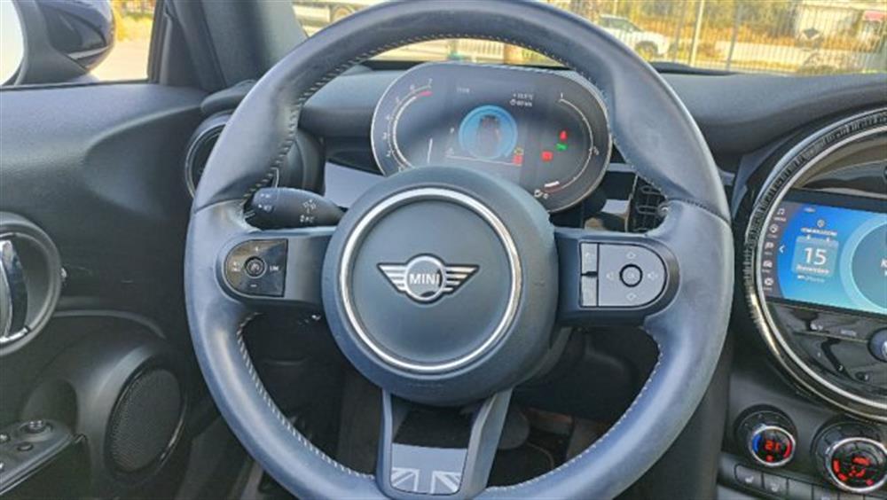 Mini Mini 1.5 Cooper Yours Cab