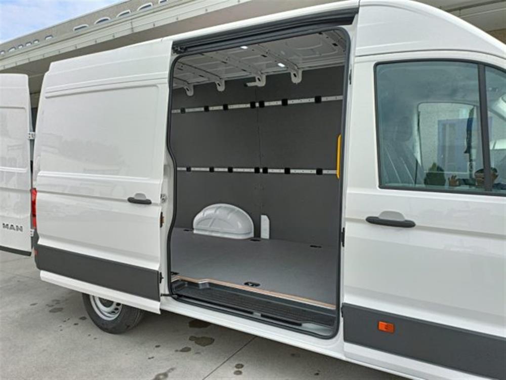 TGE TGE TGE FURGONE 3.140 L2