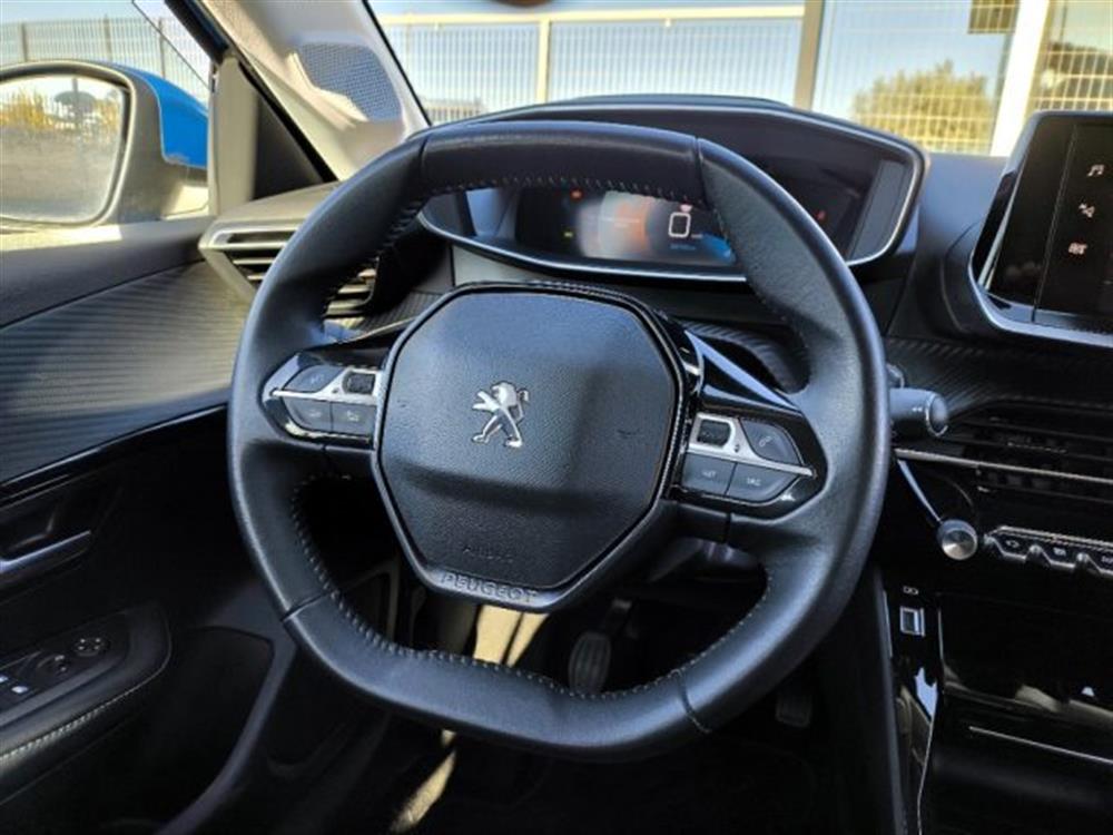 208 208 1.2 100CV Allure PRE