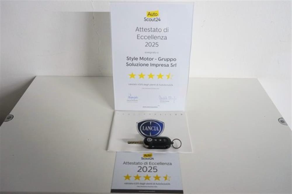 Ypsilon Ypsilon 1.0 FireFly 5 porte